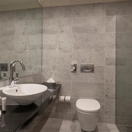 The Victoria Hotel 3* Galway