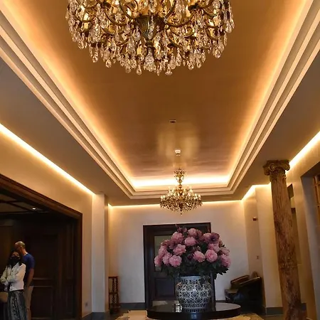The Victoria Hotel