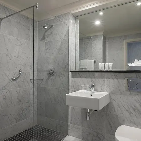 The Victoria غالواي