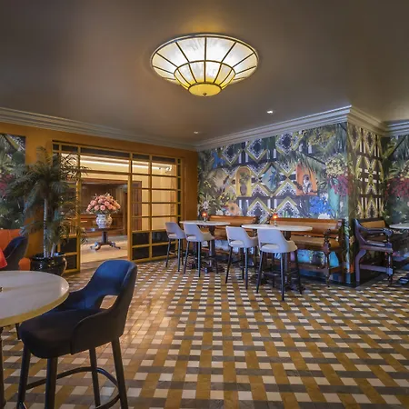 فندق The Victoria 3*