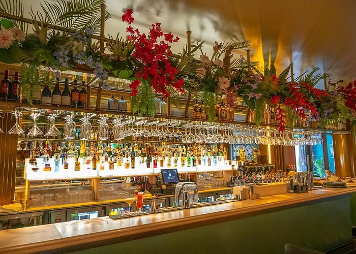 The Victoria 3* Galway