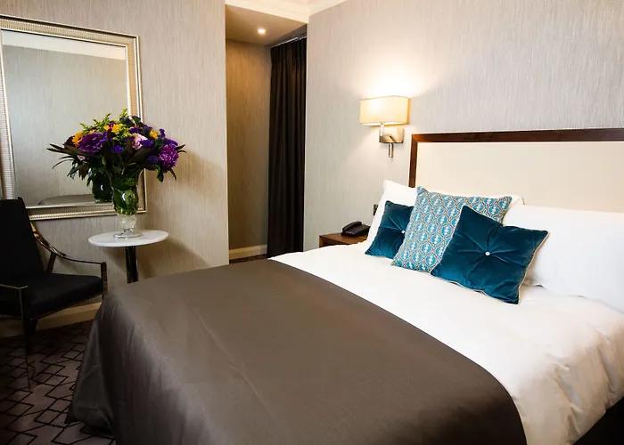 The Victoria 3* Galway