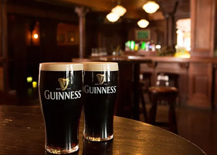 The Victoria Отель